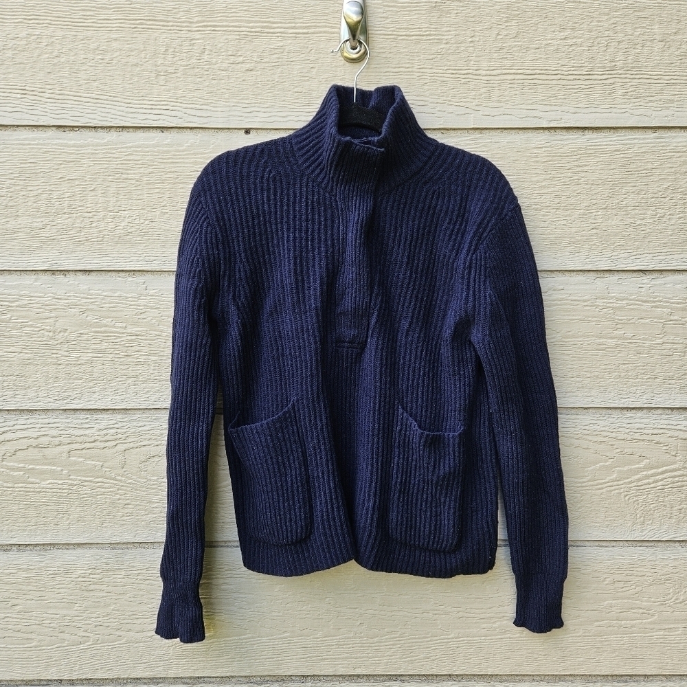 J. Crew navy Ribbed Popover quarter-snap sweater with pockets size small